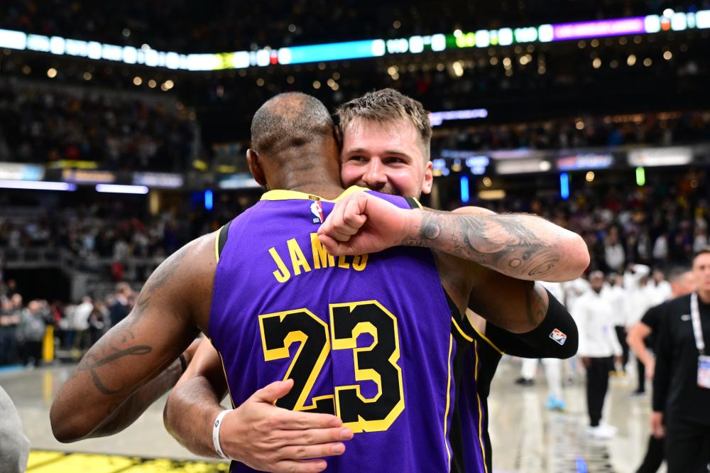 了边路与中 了边路与中