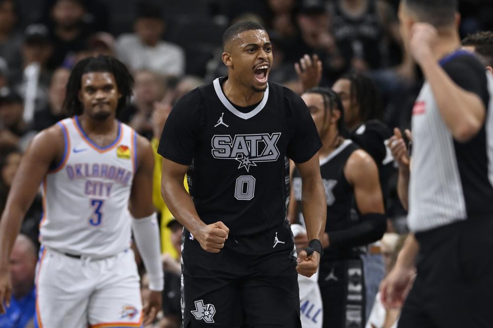 通过提供实 通过提供实